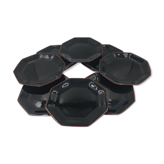 Set of 8 black glass plates