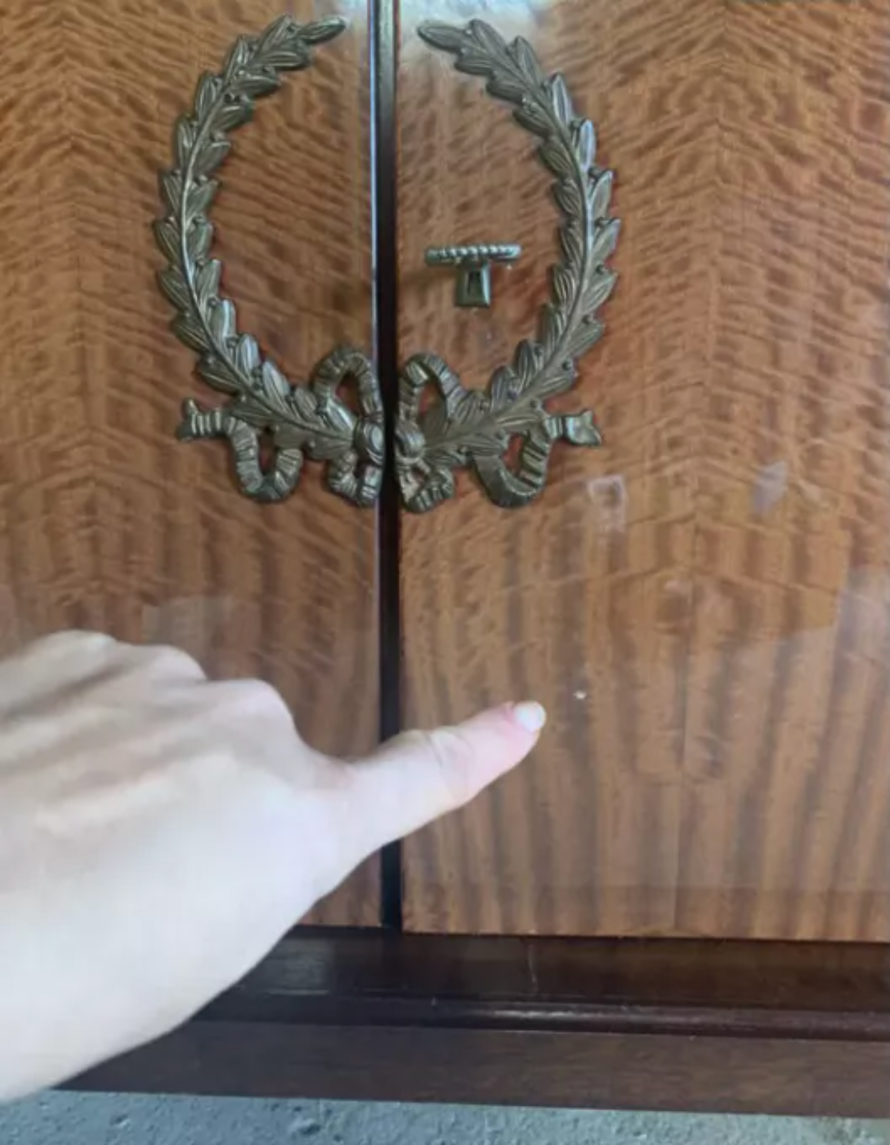 Sideboard from the 1930s