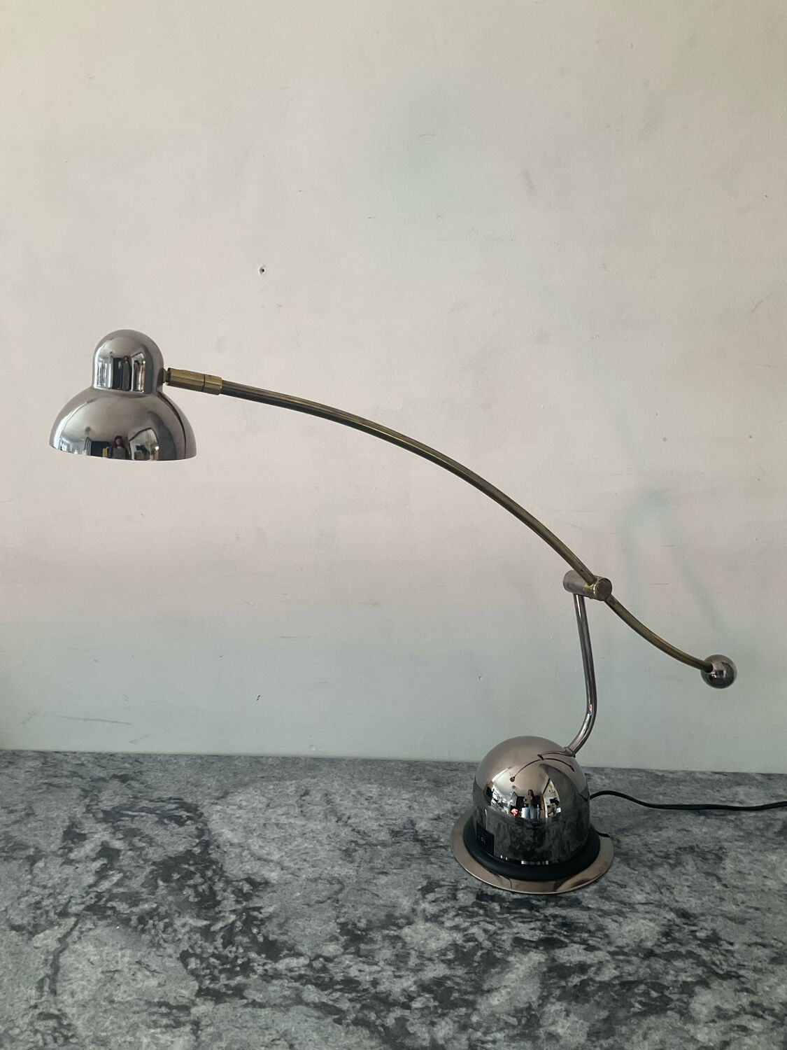 Articulated desk lamp from the 70s-80s.