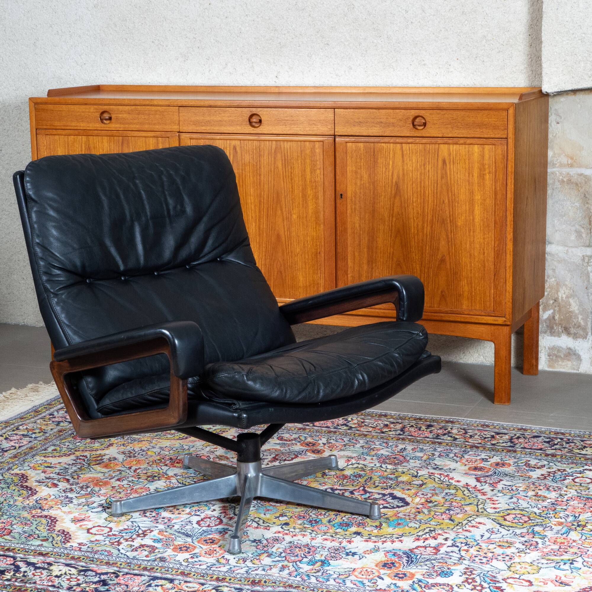 Vintage armchair by André Vandenbeuck for Strässle