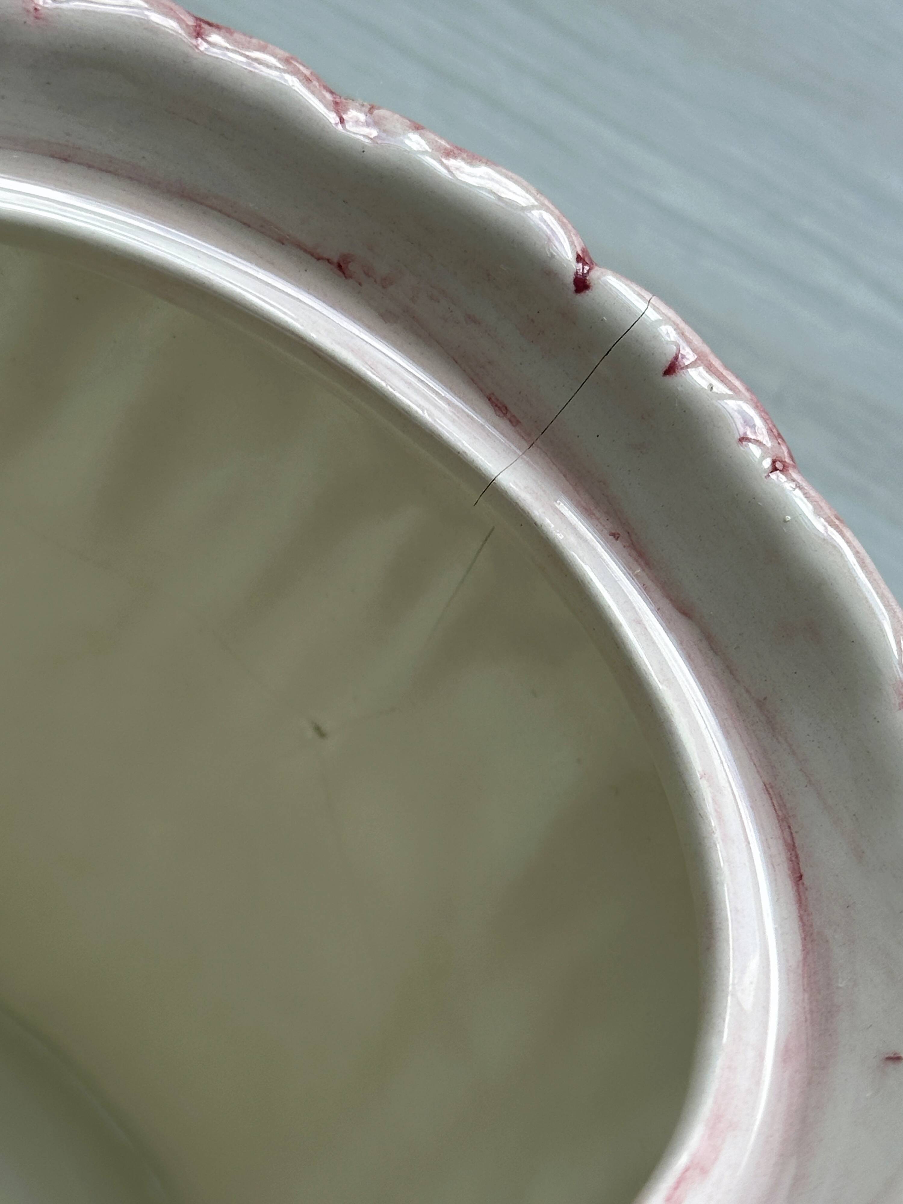 Asparagus slushy condiment pot.