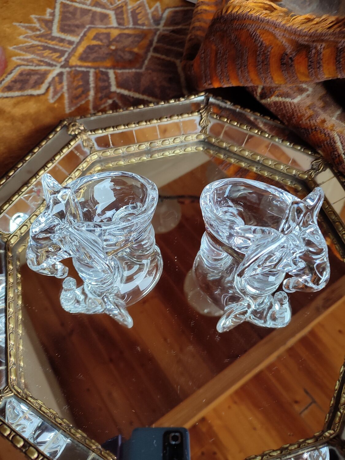 Pairs empty pockets / ashtray elephants crystal valves