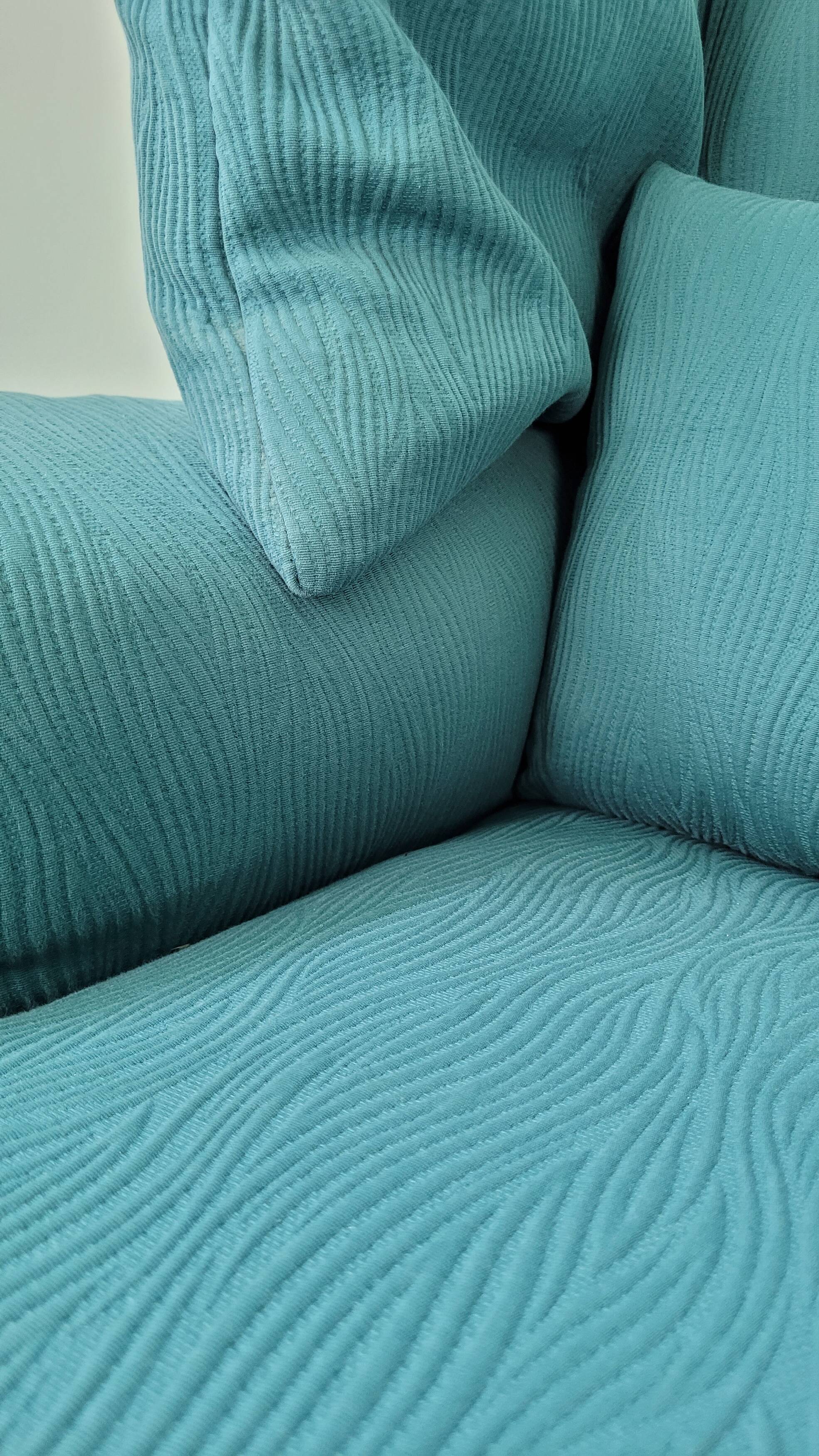 Cassina 'Portovenere' lounge chair with footstool – Vico Magistretti