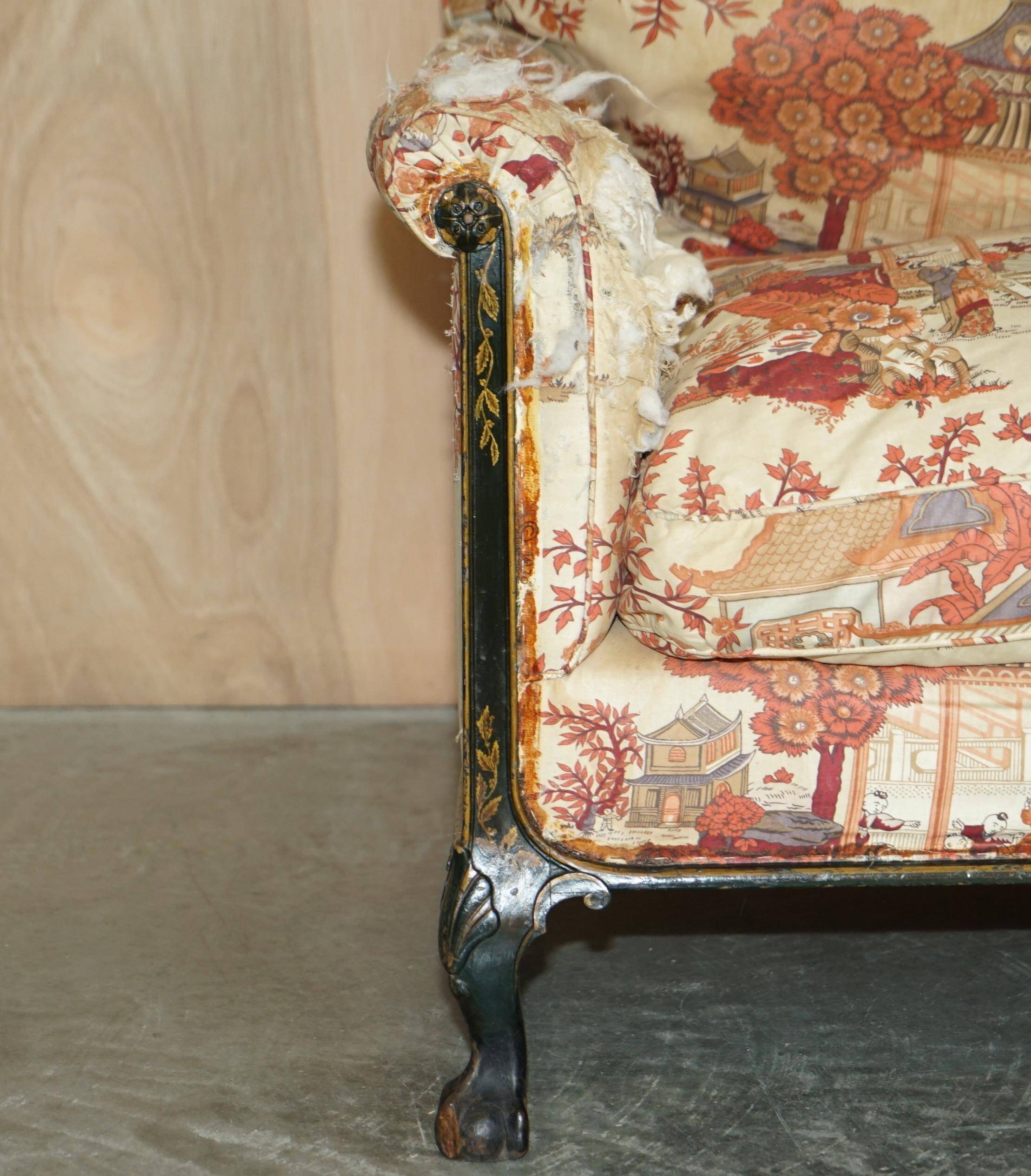 Antique Howard & Sons canapé, Aesthetic Movement, claw and ball feet, chinoiserie fabric.