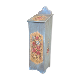 Polychrome panière