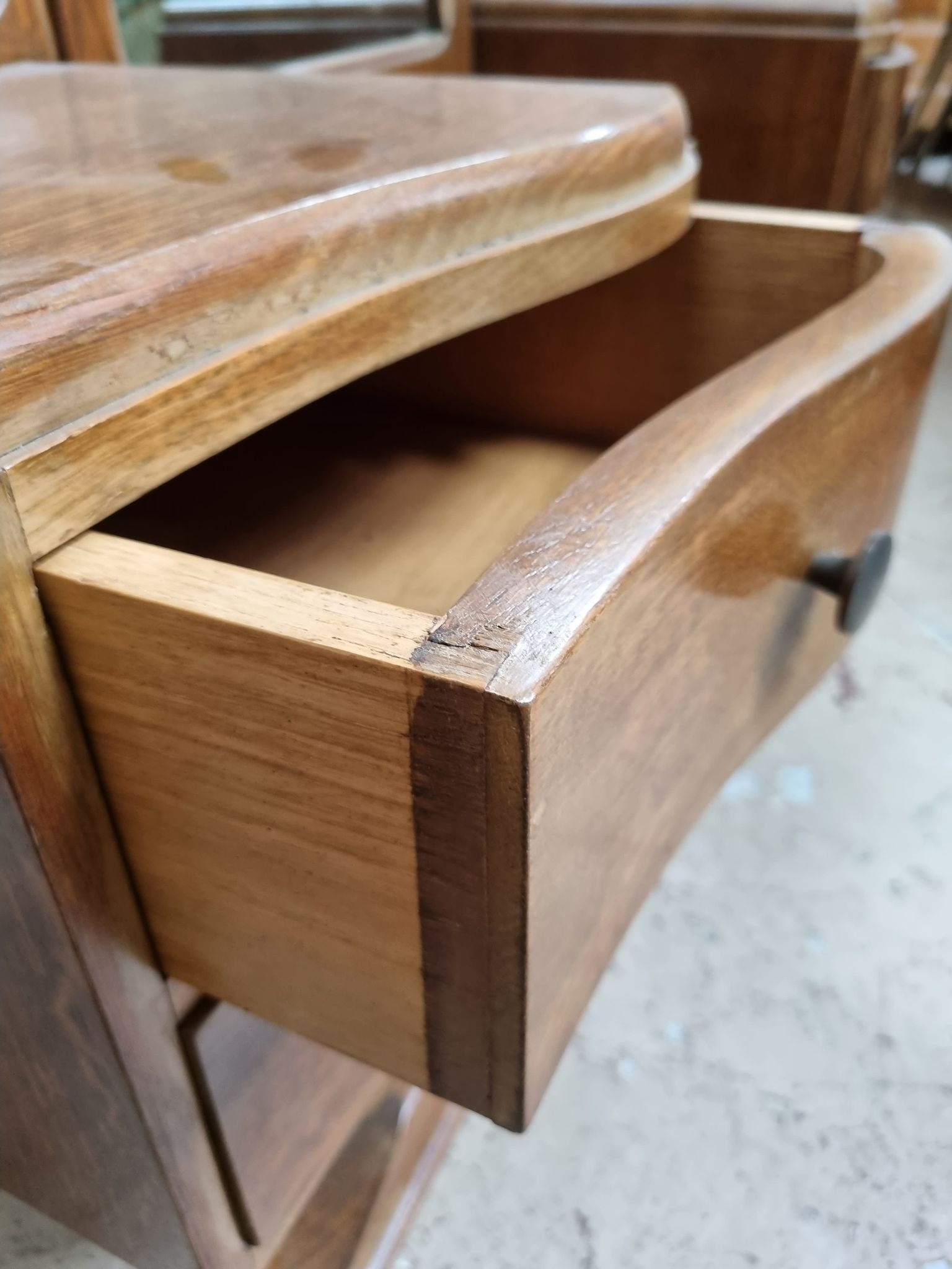 Art deco oak dressing table from the 1950s
