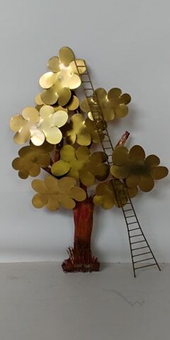 Daniel d'Haeseleer's brass mural sculpture