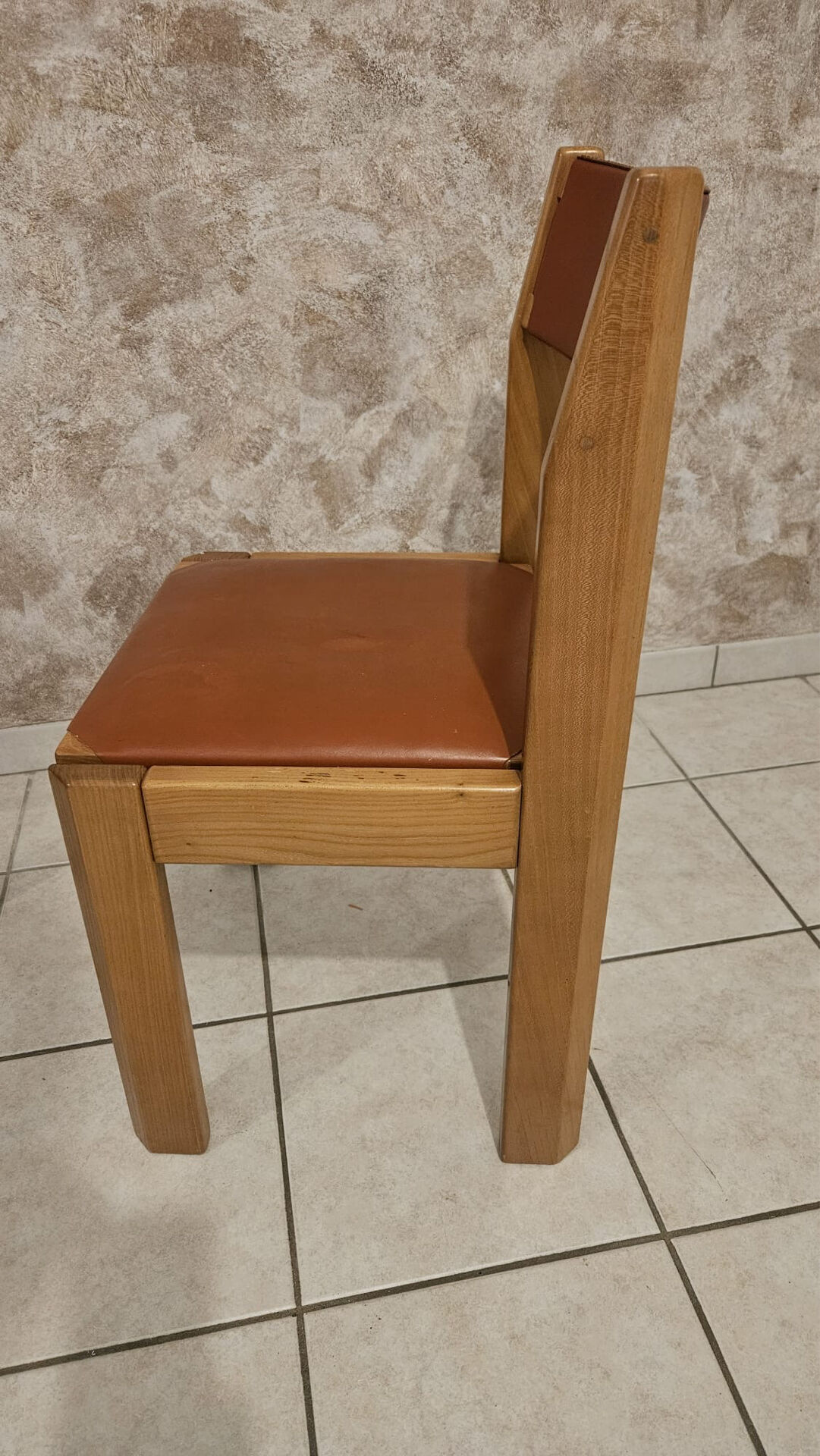 4 chaises Luigi Gorgoni