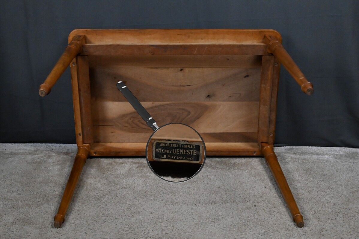 Table bureau en noyer, maison Henry Geneste – 1ère partie XXe