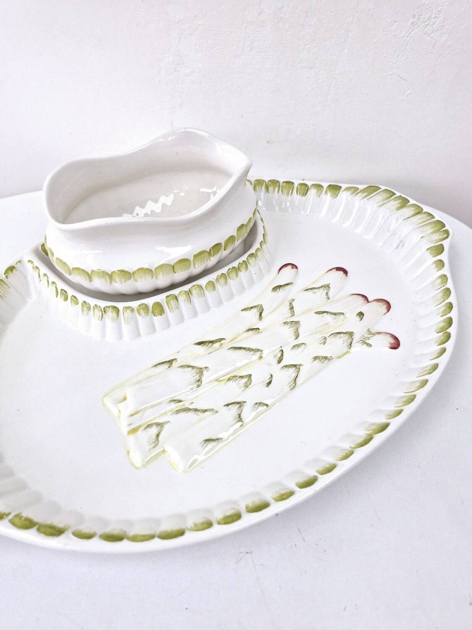 Large Asparagus Dish With Vintage Ceramic Barbotine Saucepan
