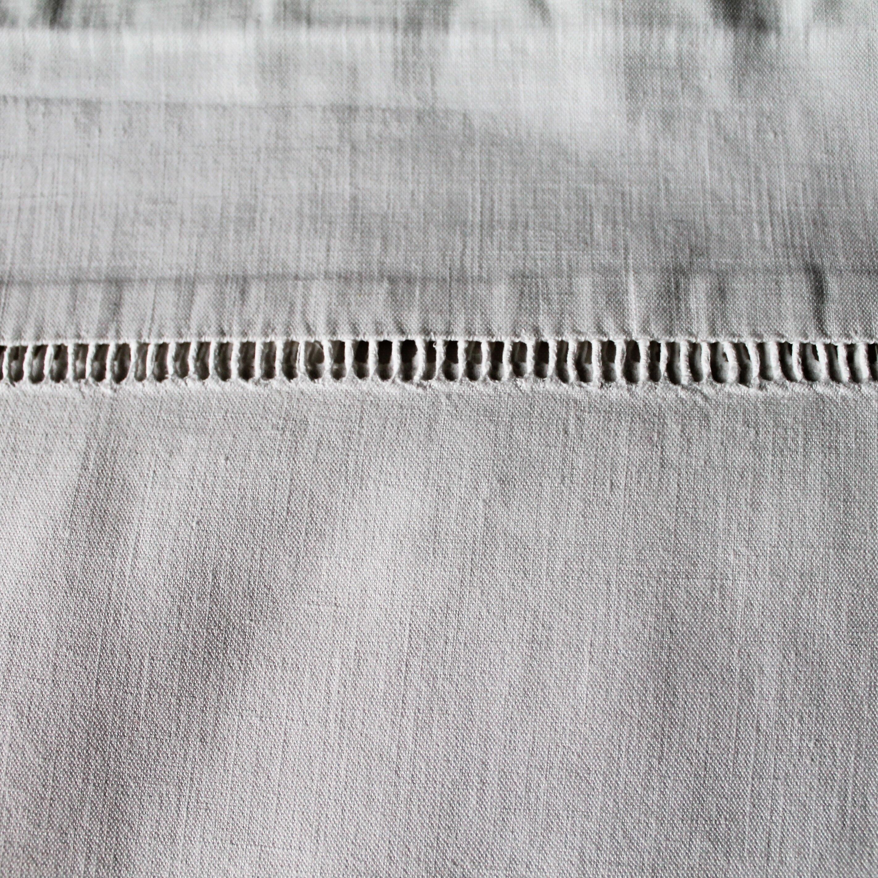 SHEET former 2 people in linen embroidered hand