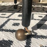 table on casters