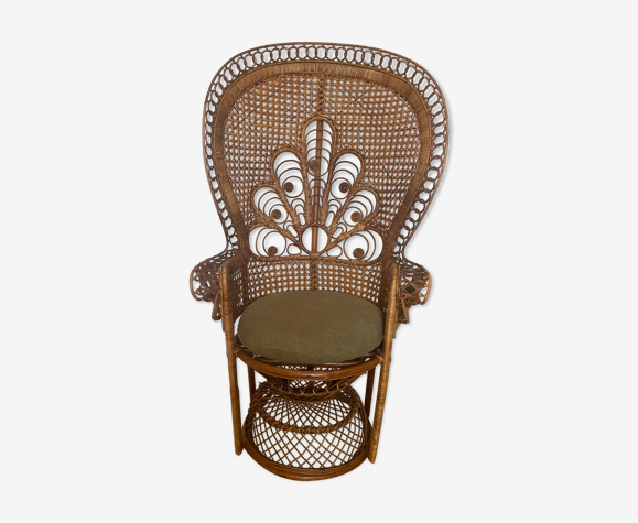 Emmanuelle armchair
