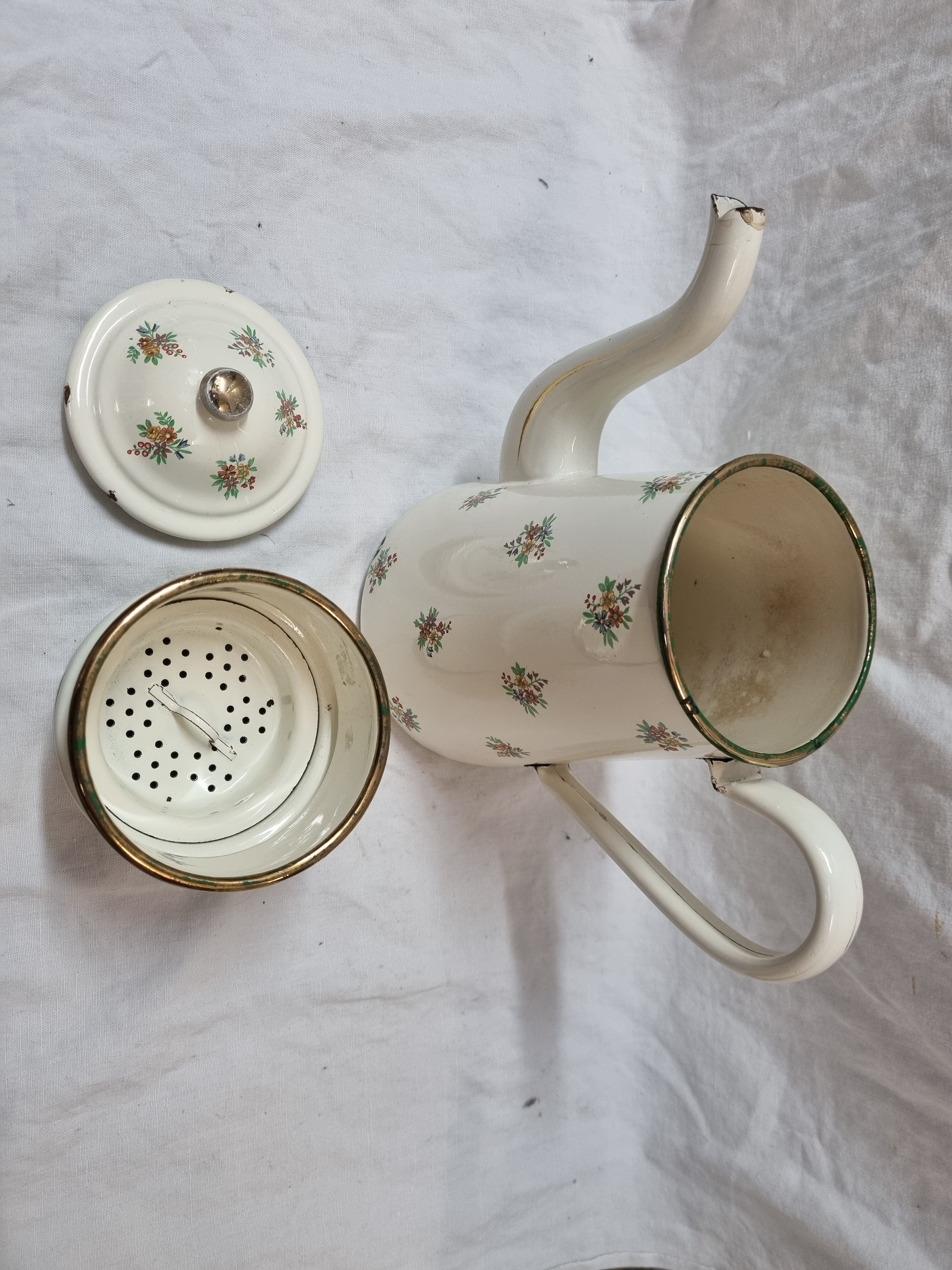 Sandstone coffee maker from 1940