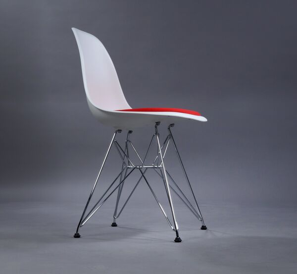 Chaises de Charles & Ray Eames pour Vitra