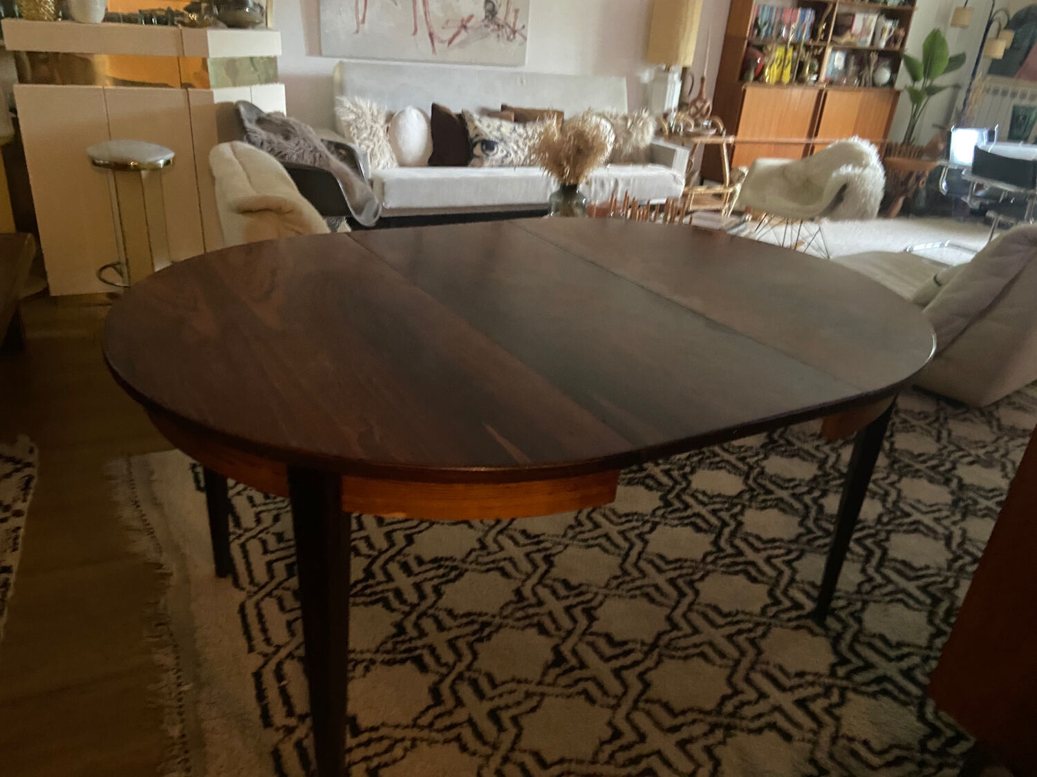 Scandinavian rosewood table from Rio 60s