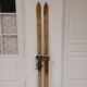 Pair of old skis in wood and zinc 175 cm