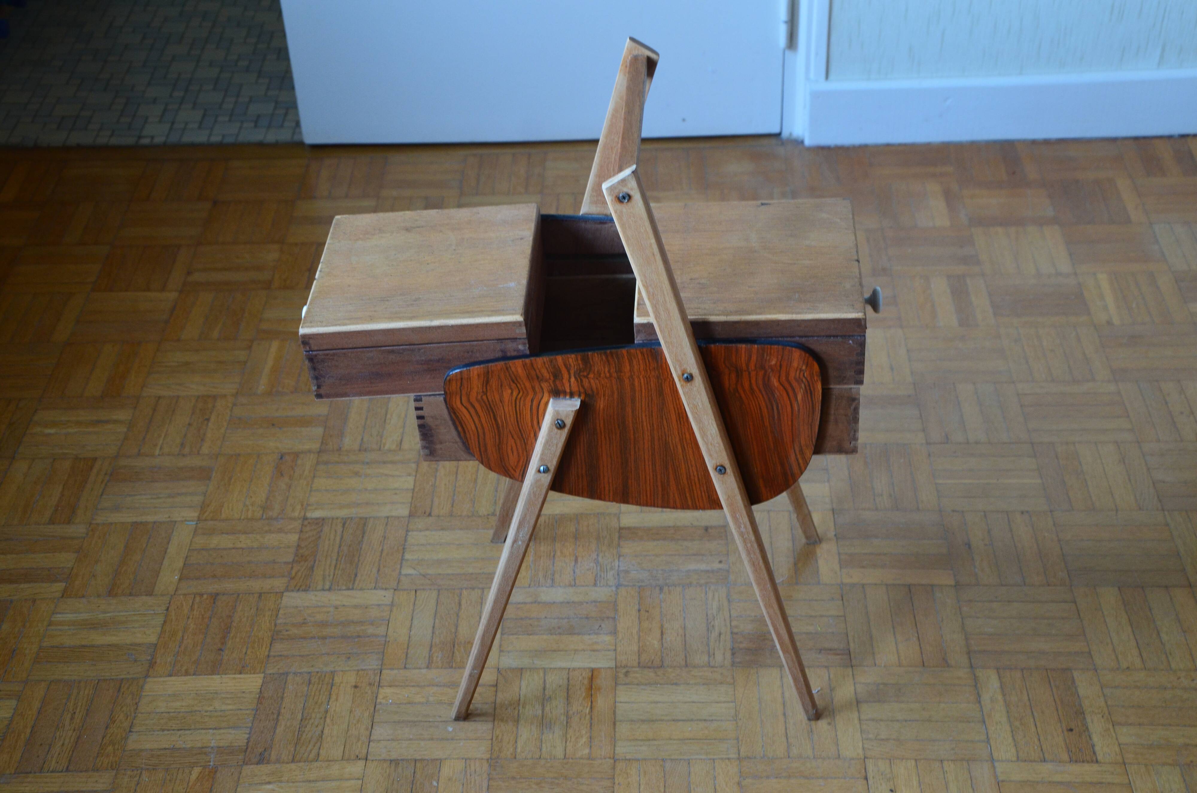 Vintage sewing bakset years 60