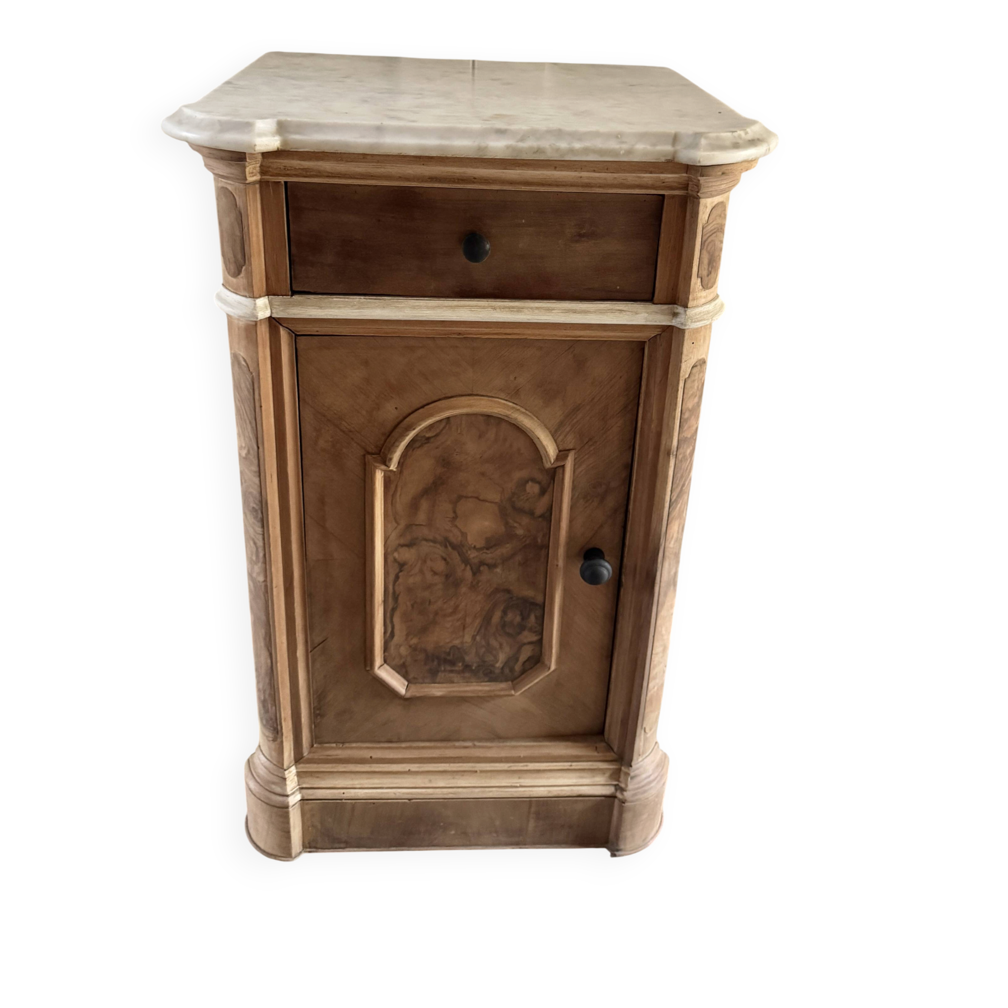 Meuble de rangement marbre