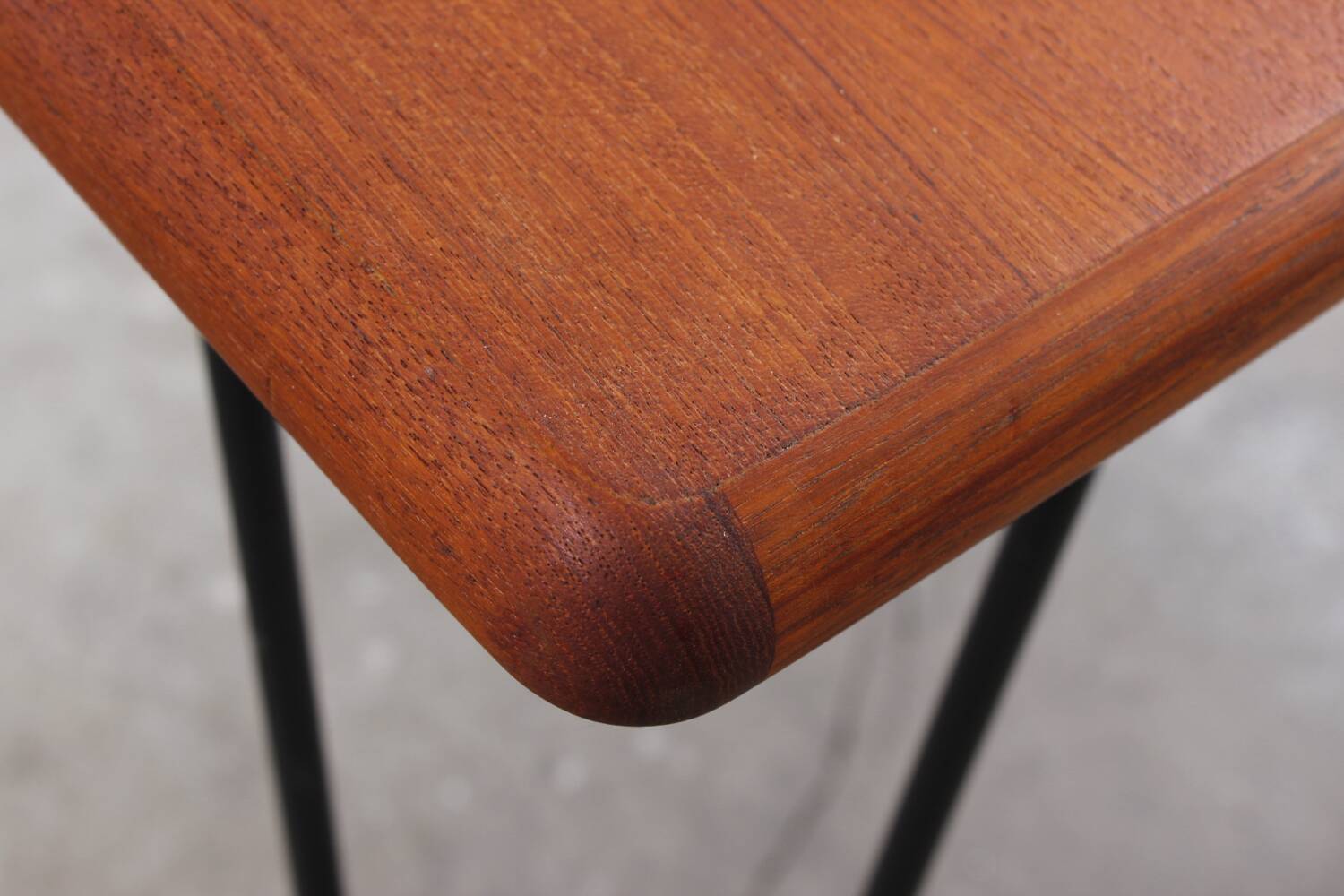 Table de salle à manger en teck vintage Mid Century Design 60's 70's hairpins