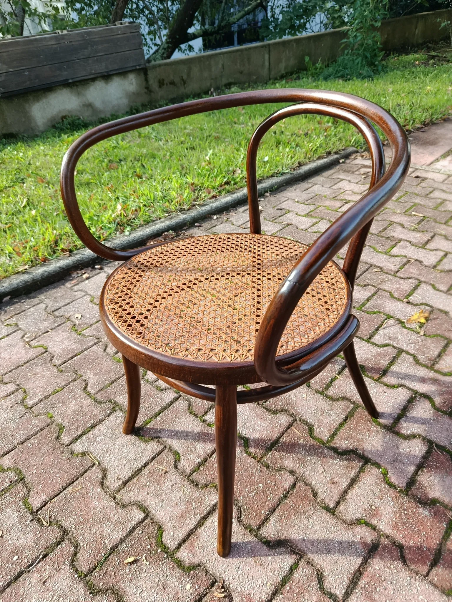Thonet armchair 209 "Le Corbusier"