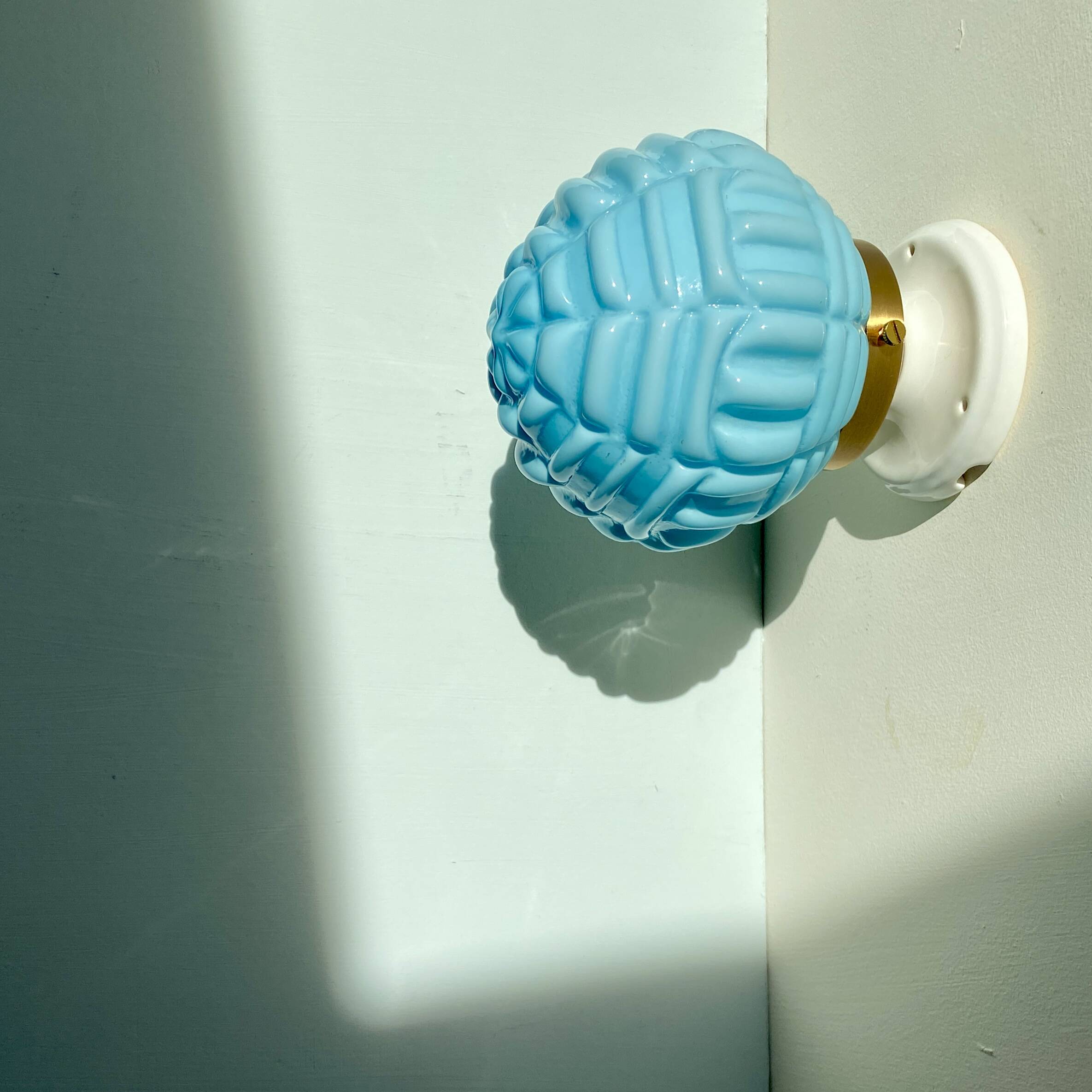 Vintage art deco globe wall lamp in blue opaline
