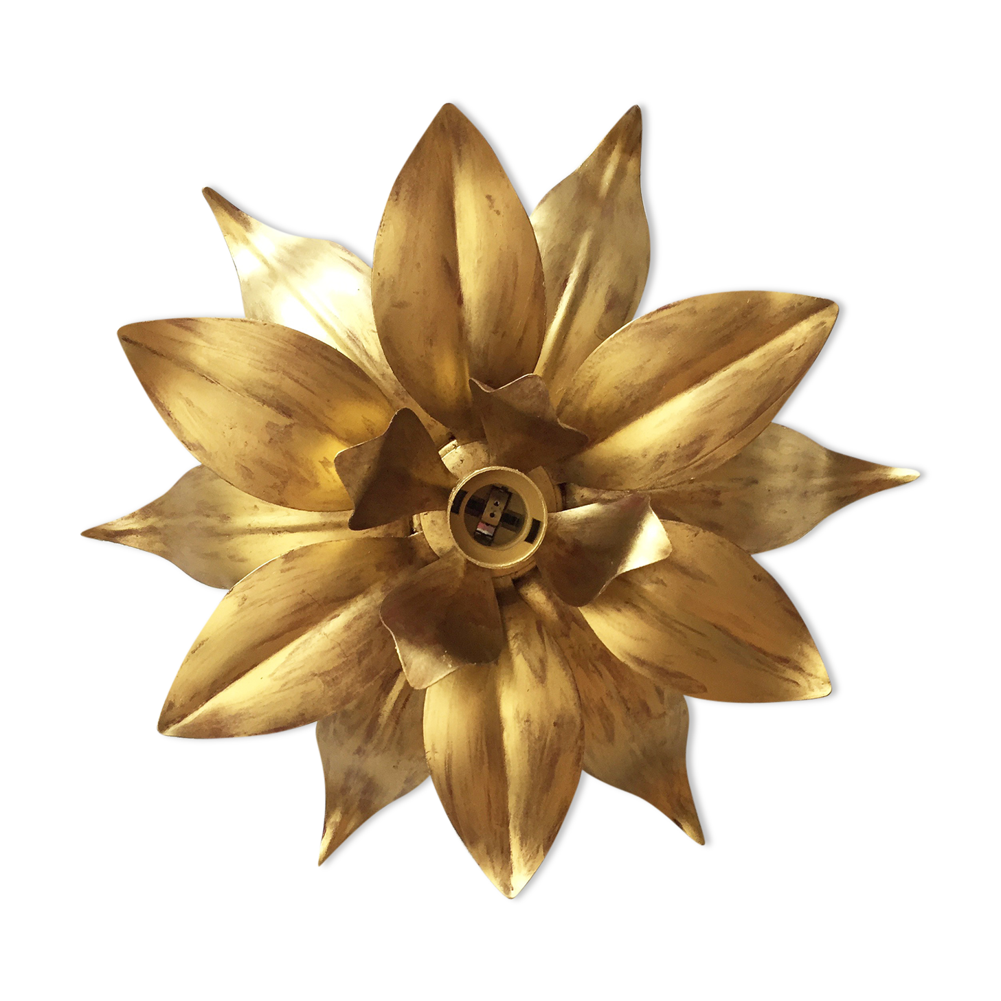 Old wall light flowered