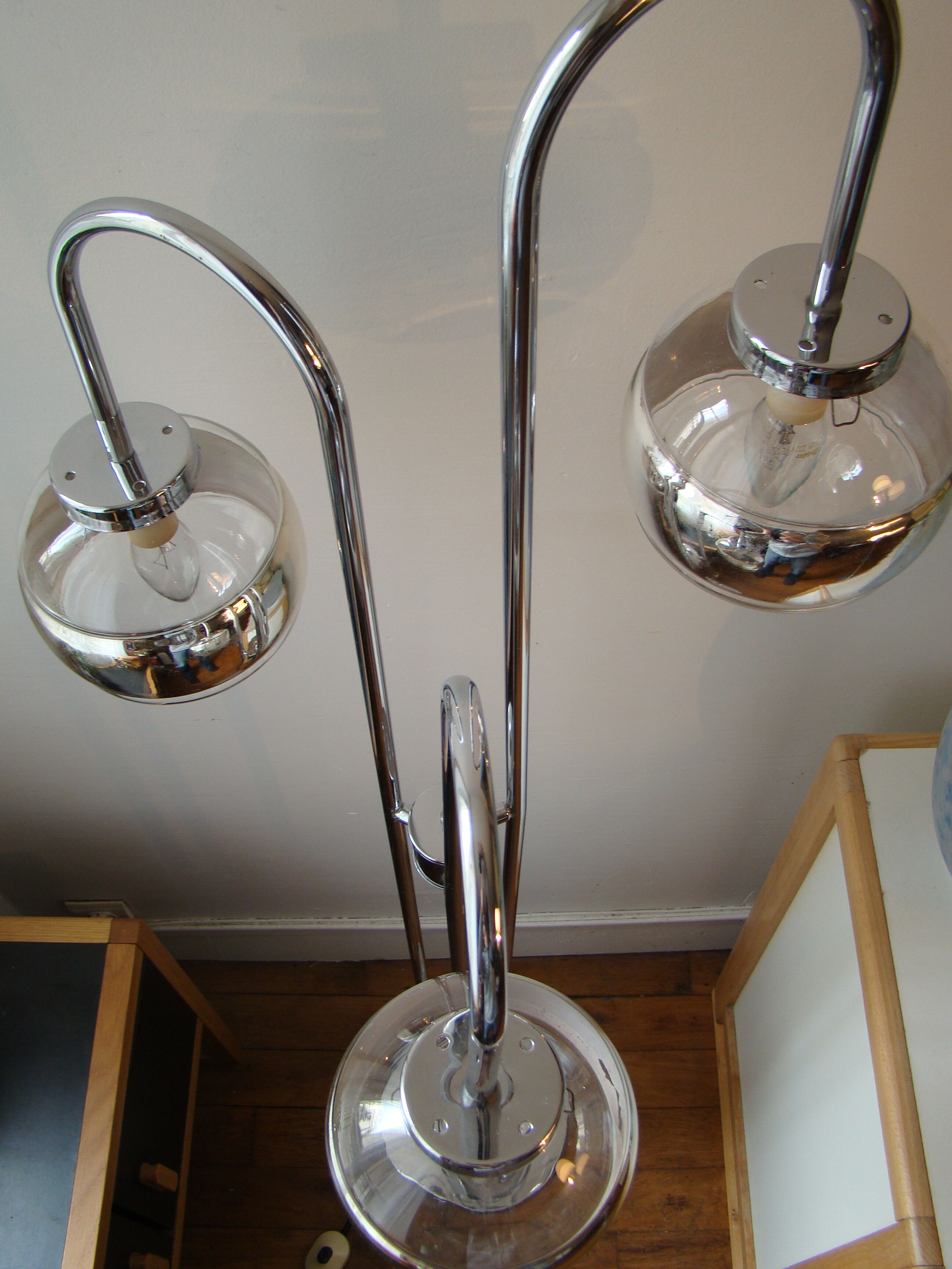 VINTAGE FLOOR LAMP 3 SILVER GLOBES