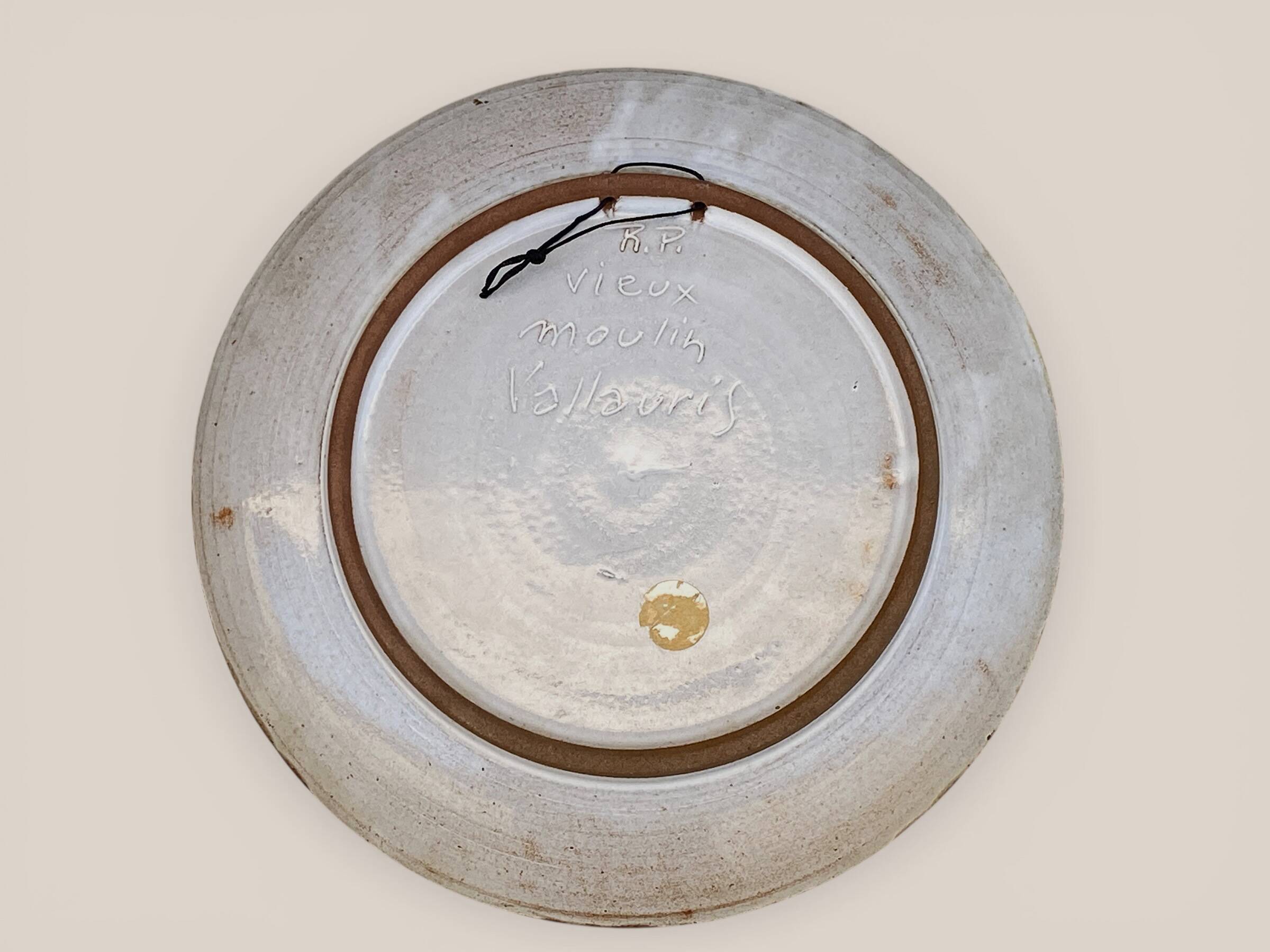 Wall plaque in ceramic by Robert Pérot, Atelier du Vieux Moulin, Vallauris.