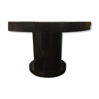 Dining room roundtable