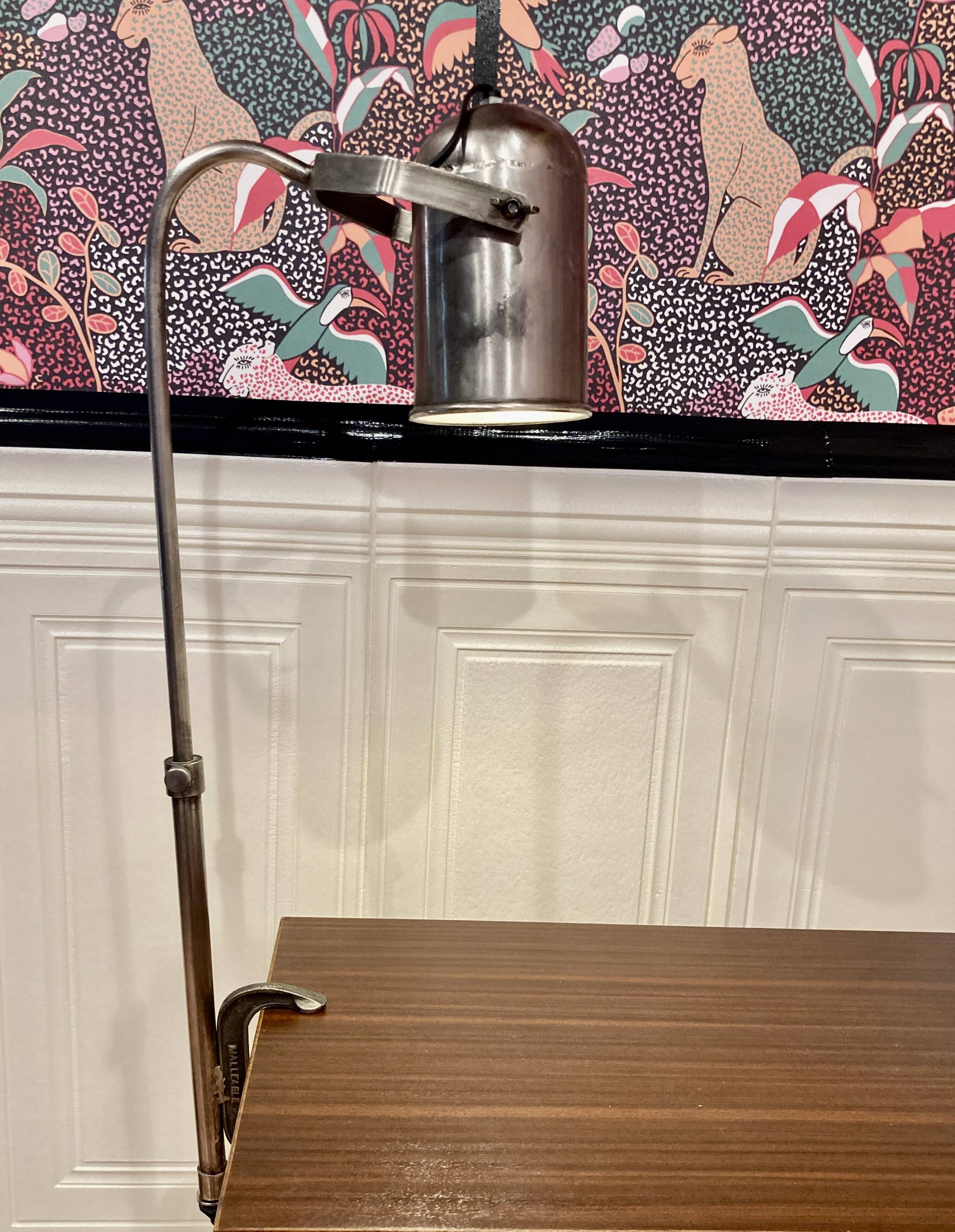Grande applique métal 1960 "design industriel".