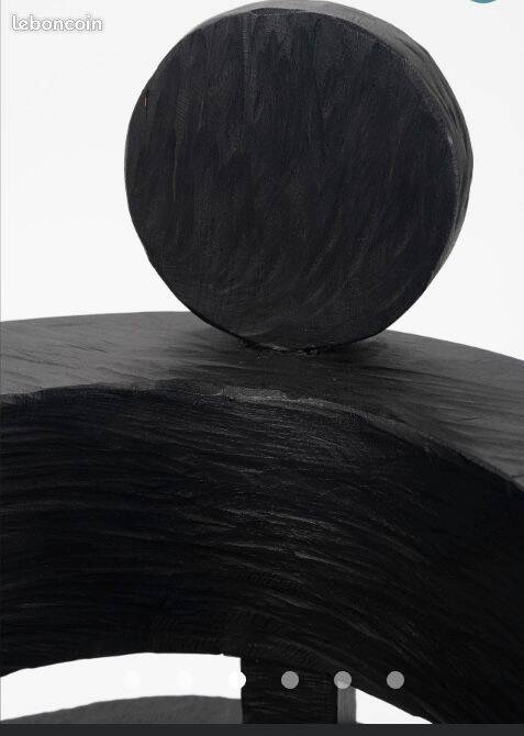 Sculptural chair ii room studio - maniera 29 solid carved and painted oak