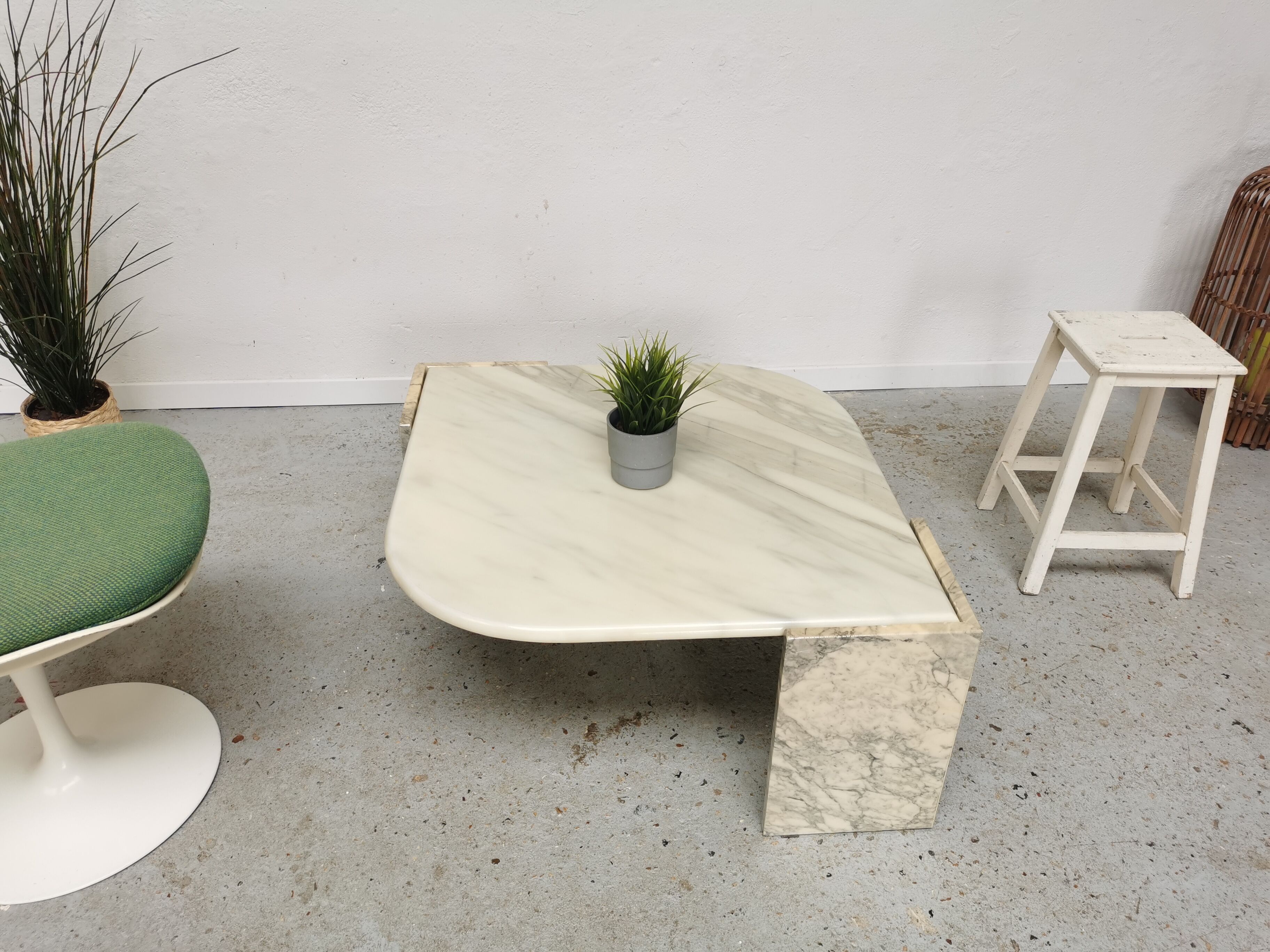 Table basse en marbre Roche Bobois