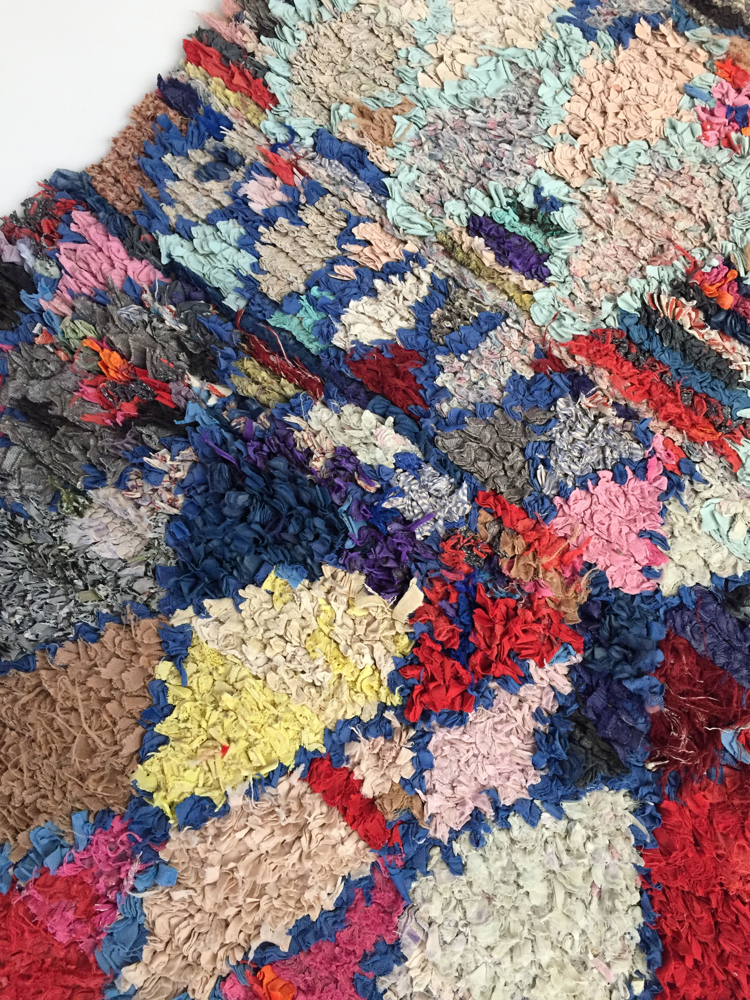 Moroccan berber carpet boucherouite 161x92cm