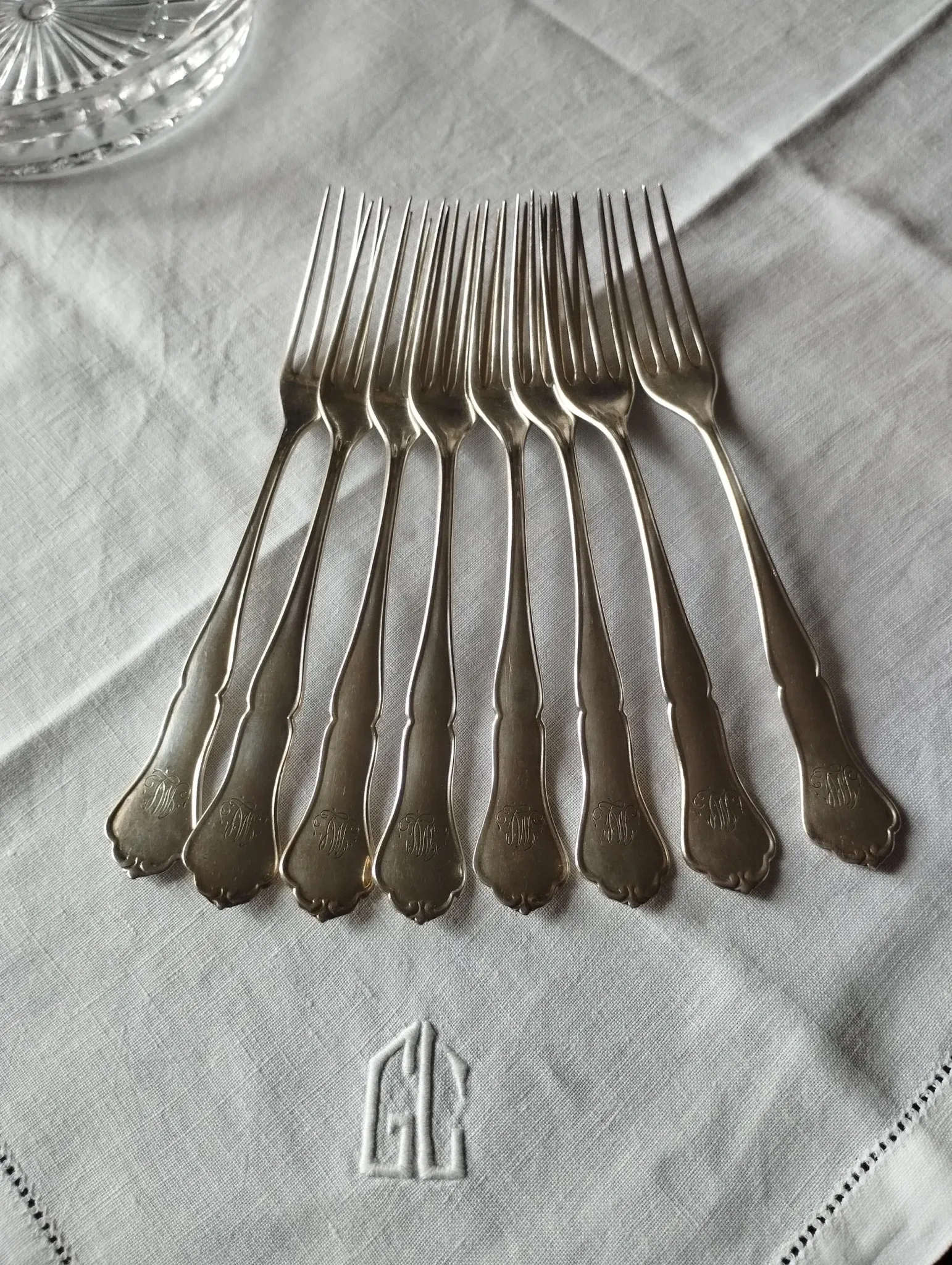 8 small numbered silver-plated forks Sorsakoski