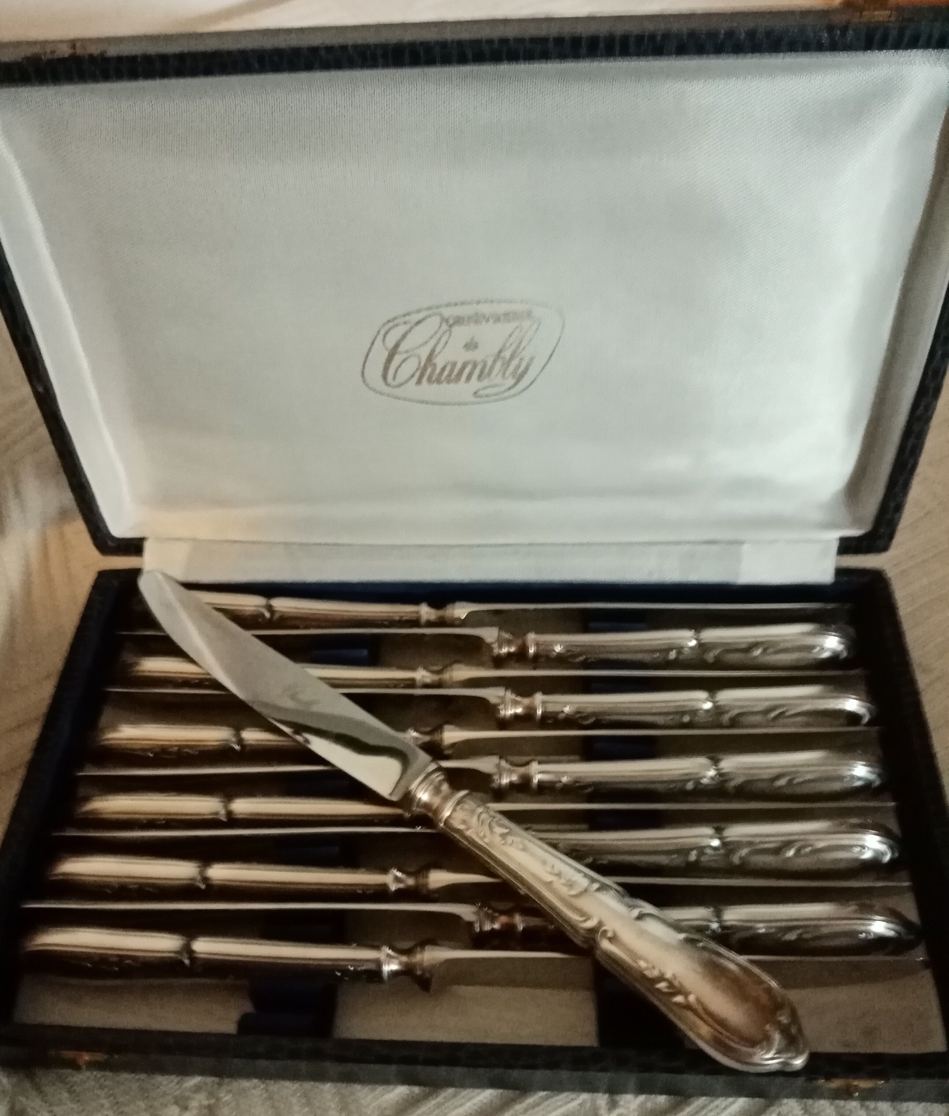 Housewife SFAM model Chambly rocker Louis XV silver metal wooden box