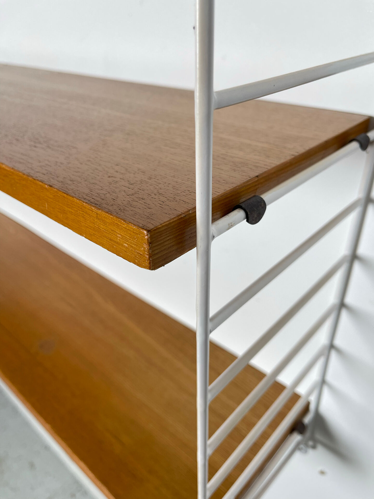 String shelf by Nisse Strinning 1960