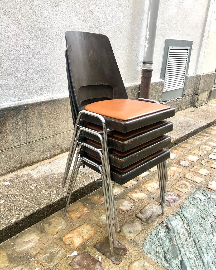 Set of 4 chairs model Barrel Manhattan circa 1970