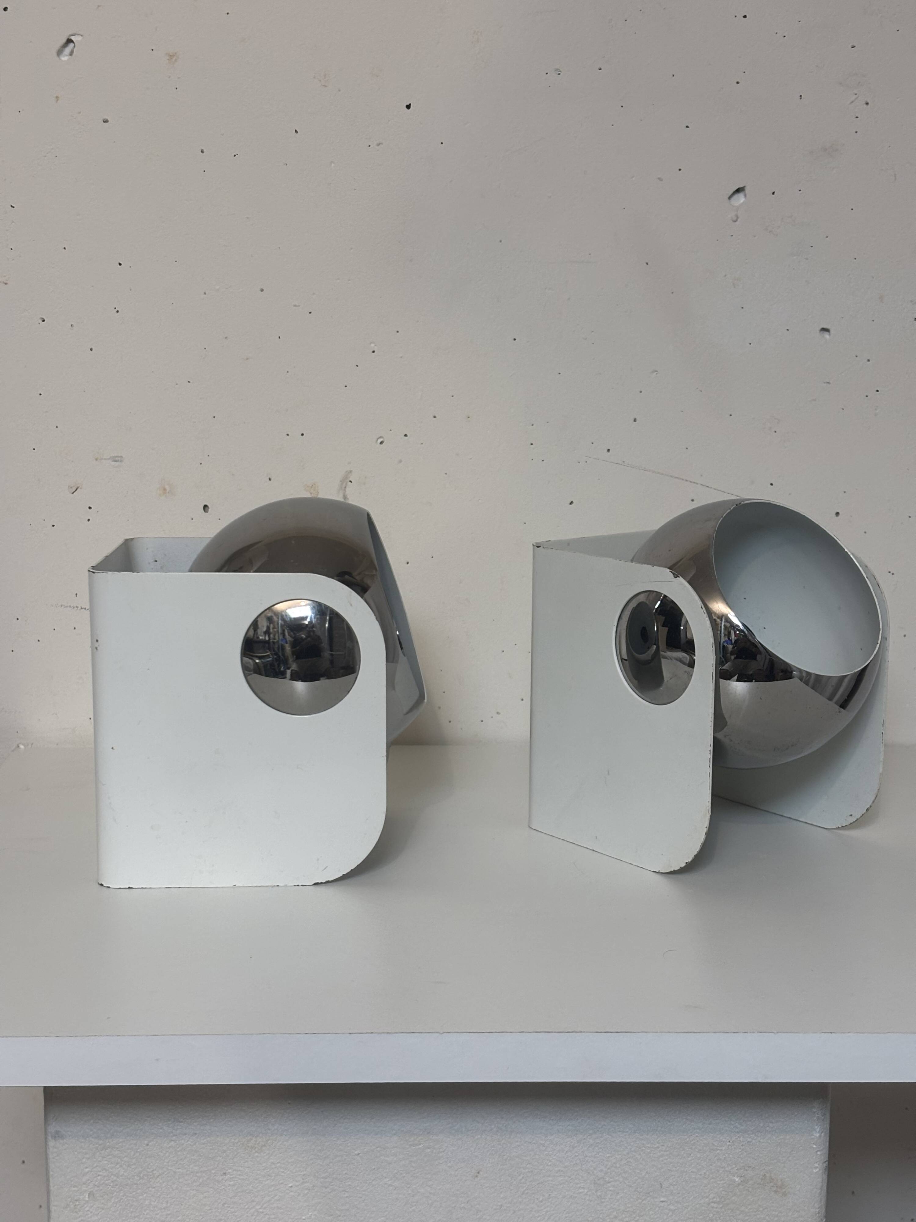Pair of Italian lamps/wall lights 1970