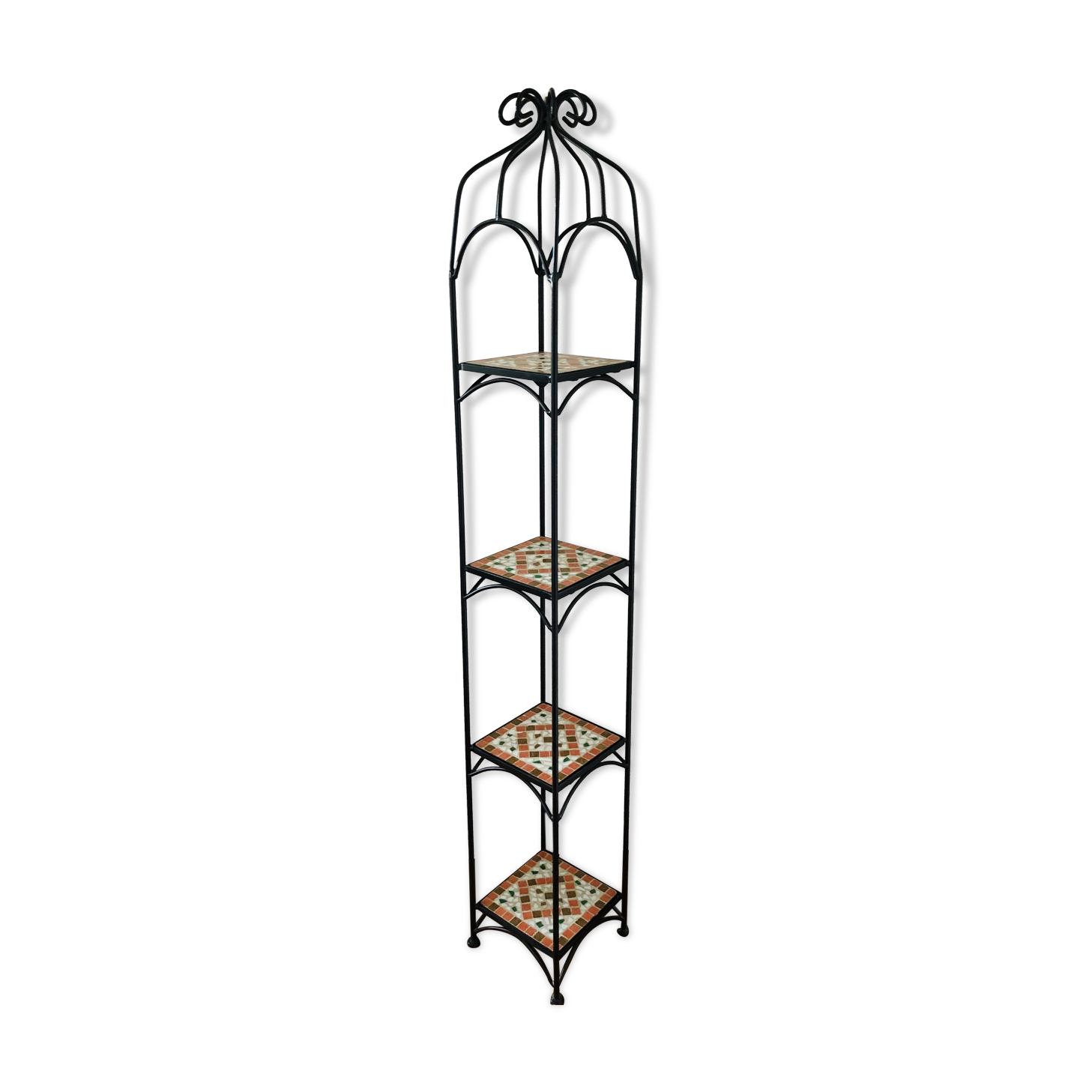 Etagère en fer forgé et mosaïque