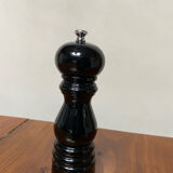 Pepper mill