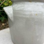 Light grey ceramic jar