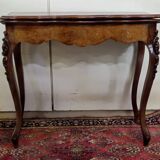 Table à jeux style Louis XV en marqueterie et acajou