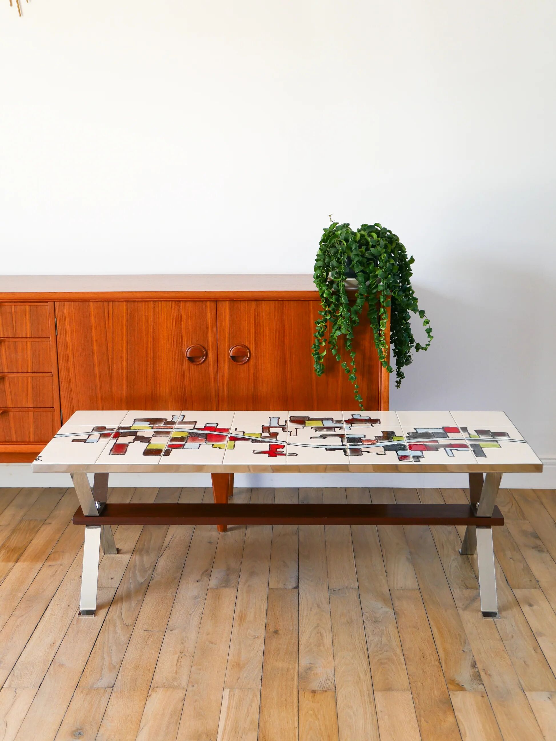 Ceramic coffee table, chrome and teak legs, Space Age, signed, 1970.