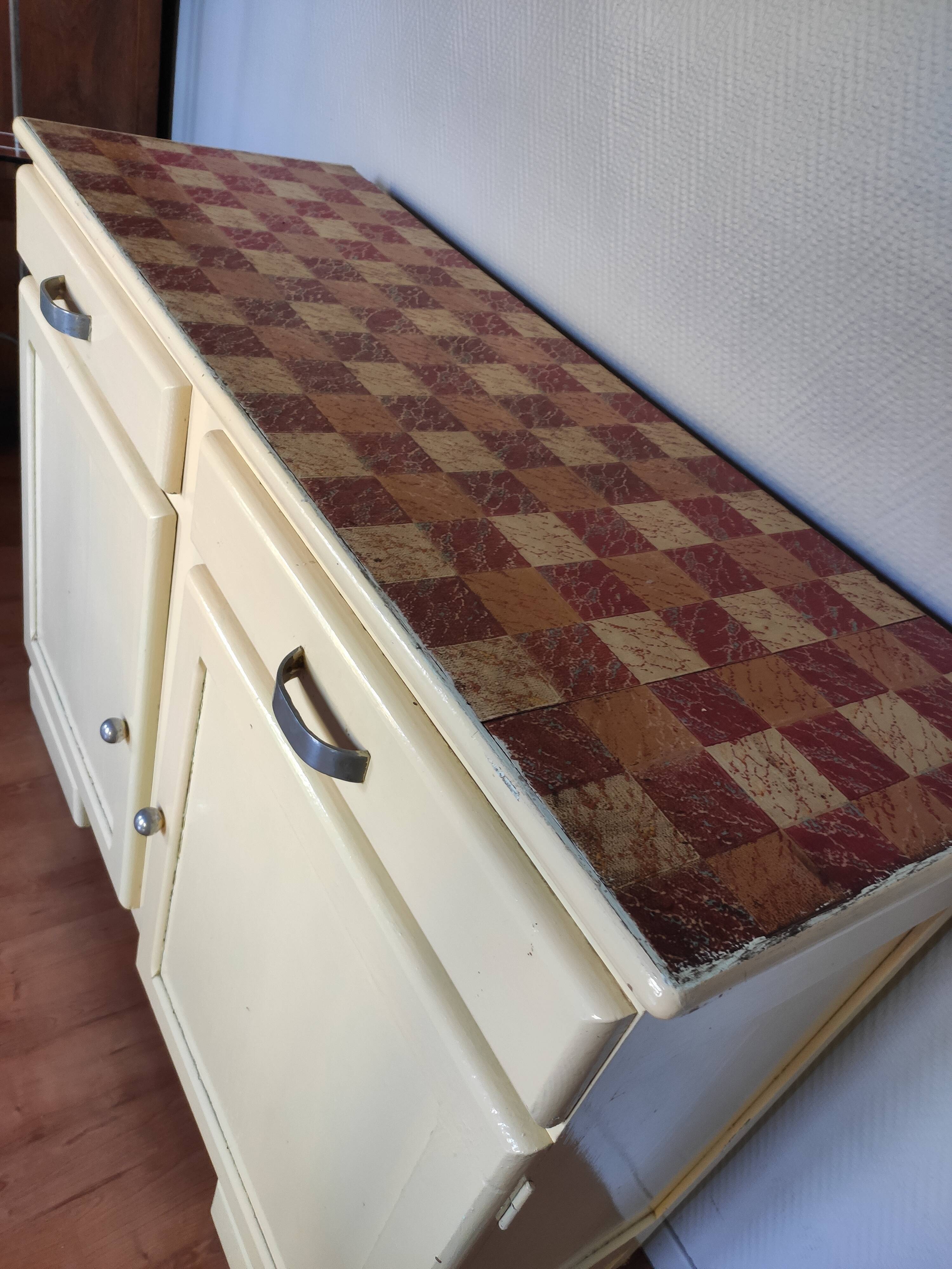 Parisian buffet Mado