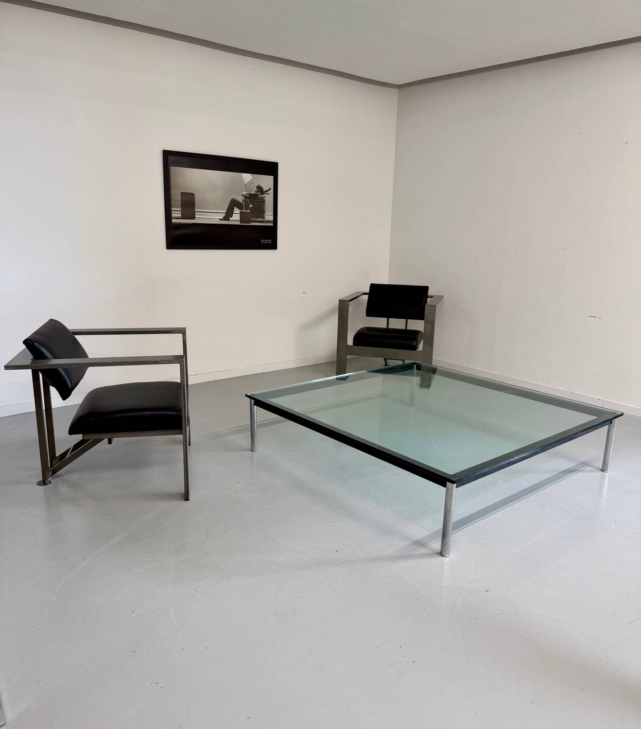 XXL coffee table LC10 design by Le Corbusier for Cassina, 1980s, glass.
