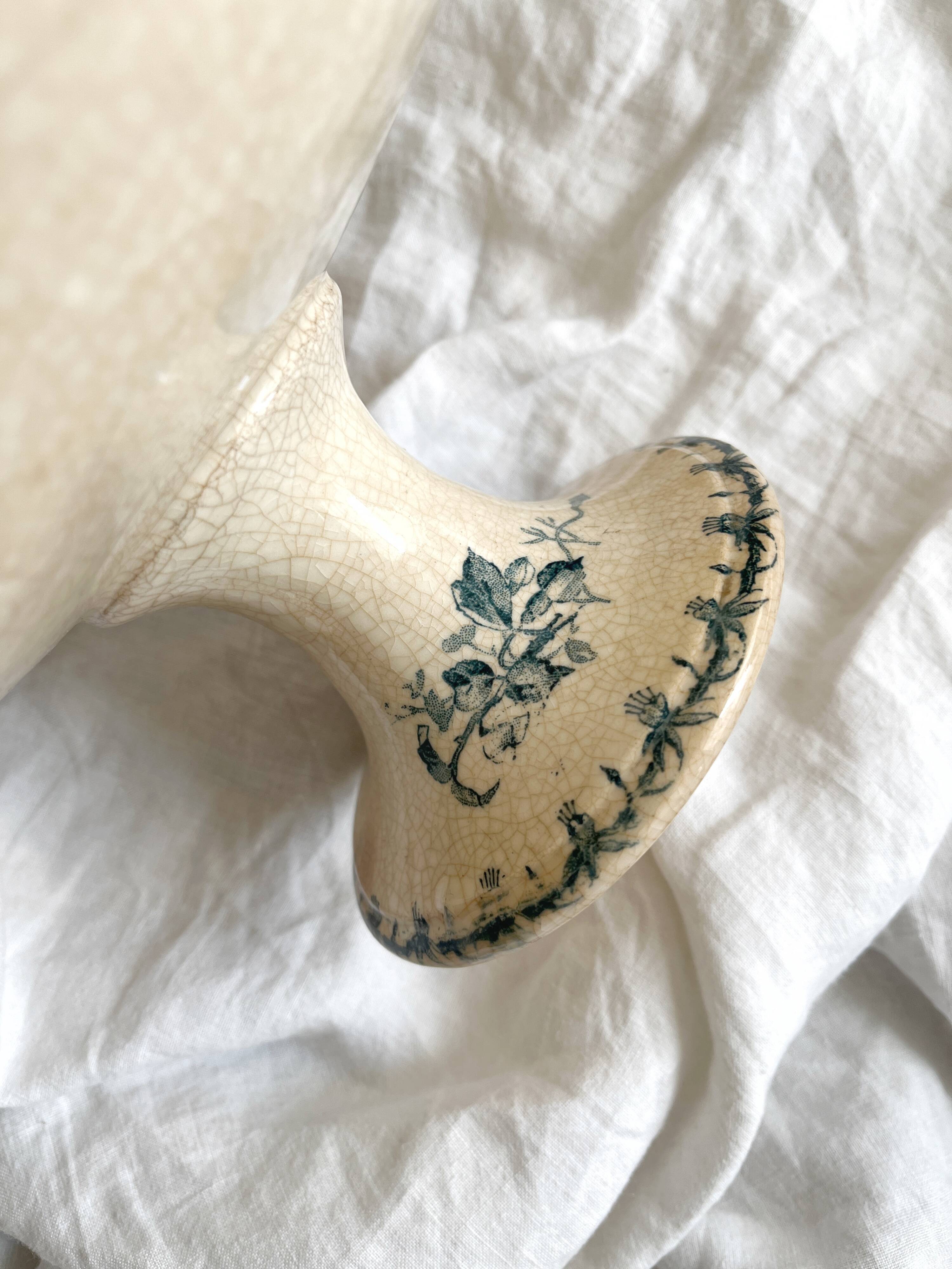 "Fushia" iron earthenware compote dish from Gien circa 1900