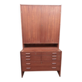 Double teak cabinet from the 1950s by Hans Wegner for RY Mobler, height 180 cm.