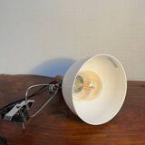 Lampe d’atelier à pincer articulée