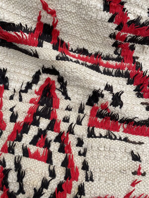 Tapis berbere Azilal vintage rouge